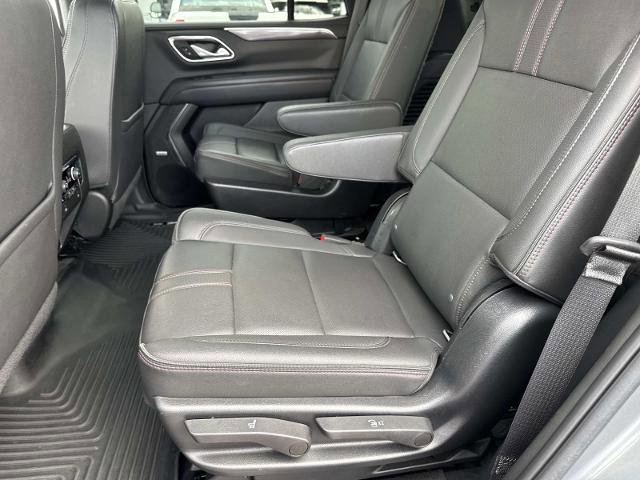 Used 2022 Chevrolet Tahoe RST w/ Luxury Package image 17