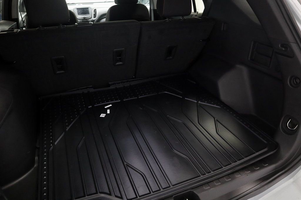 Used 2024 Chevrolet Equinox LT w/ LPO, Floor Liner Package image 15