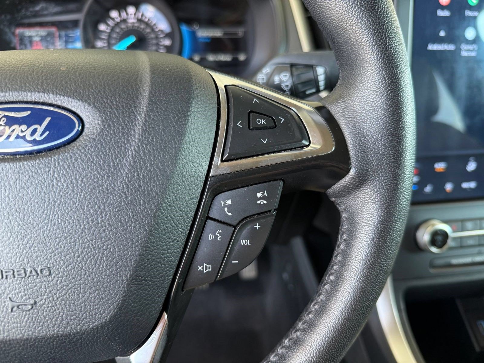 Certified 2024 Ford Edge SEL AWD/4WD image 27