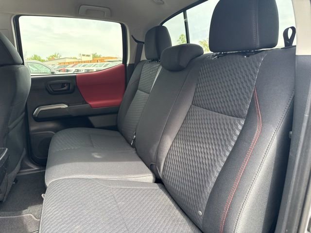 Used 2021 Toyota Tacoma SR5 w/ Technology Package AWD/4WD image 21