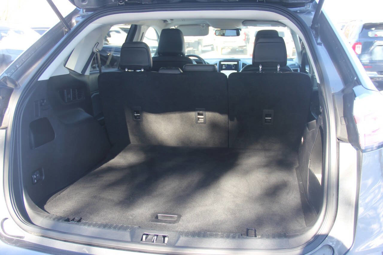 Certified 2024 Ford Edge SEL image 10