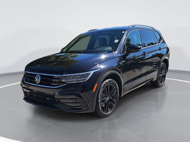 Used 2022 Volkswagen Tiguan SE R-Line FWD image 7