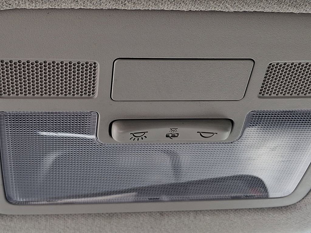 Used 2026 Hyundai Venue SE FWD image 26