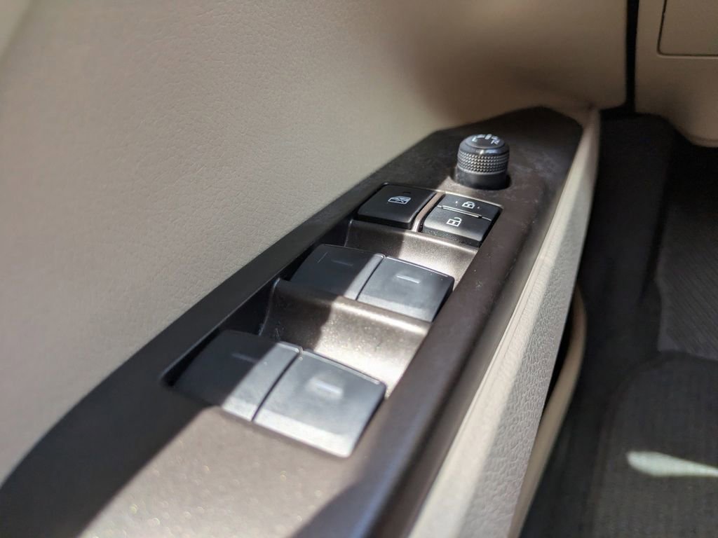 Used 2024 Toyota Camry LE w/ Convenience Package FWD image 25