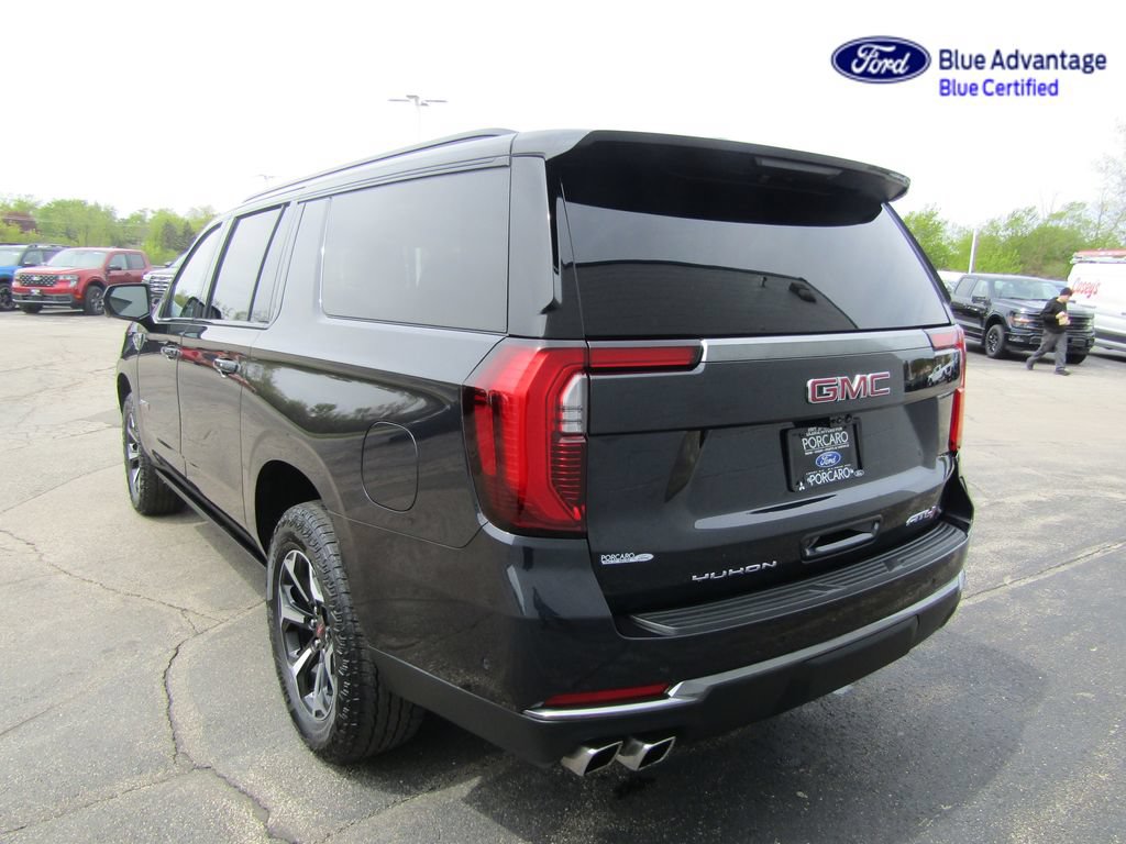 Used 2025 GMC Yukon XL AT4 w/ AT4 Premium Package AWD/4WD image 5