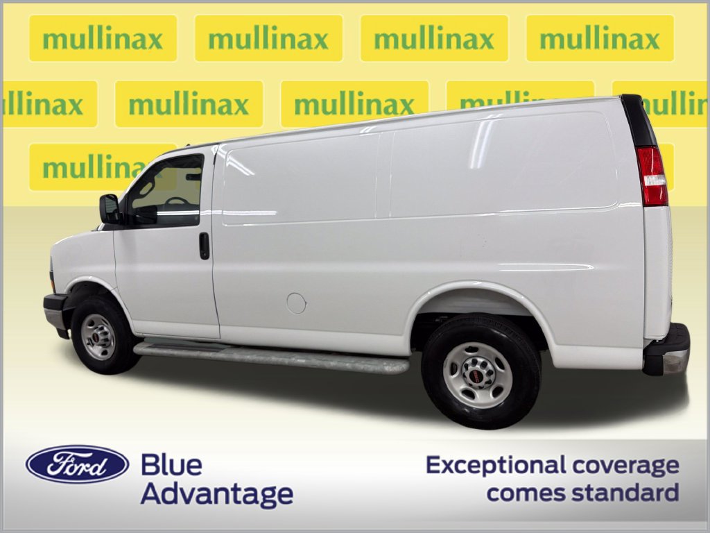 Used 2025 GMC Savana 2500 w/ Driver Convenience Package RWD image 11