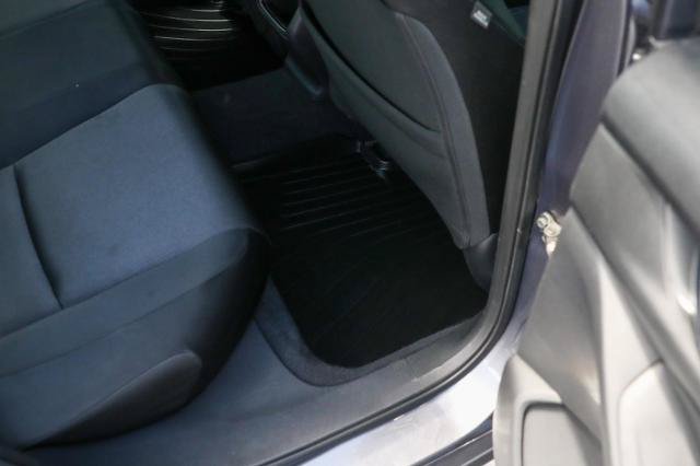 Used 2019 Honda Accord LX image 30