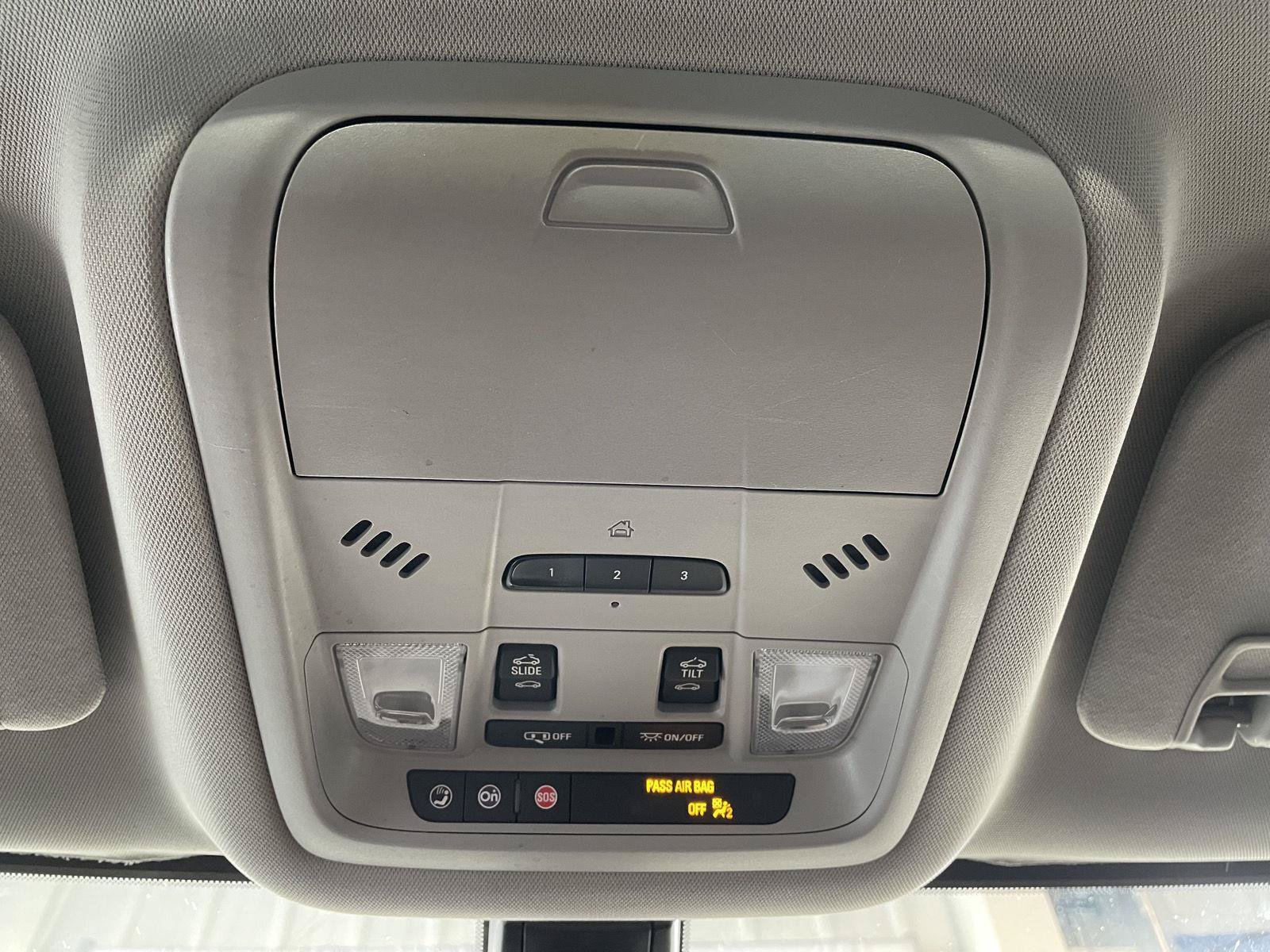 Used 2020 GMC Acadia SLT AWD/4WD image 30