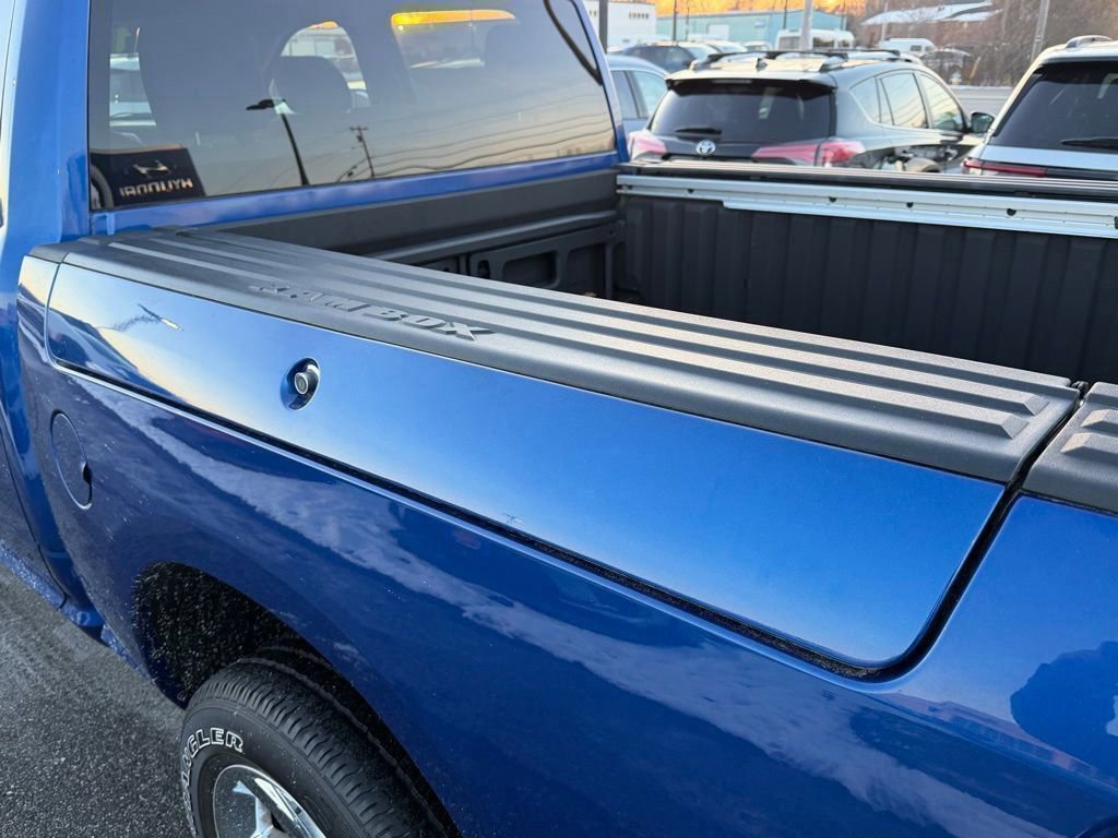 Used 2017 RAM 1500 Express image 7