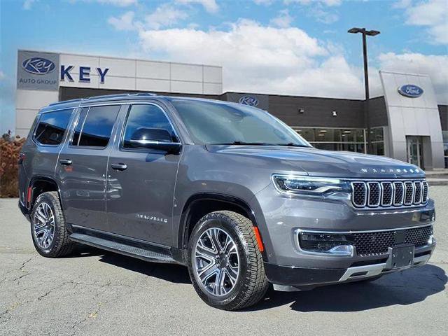 Used 2024 Jeep Wagoneer Series II w/ Flexible Seating Group image 1