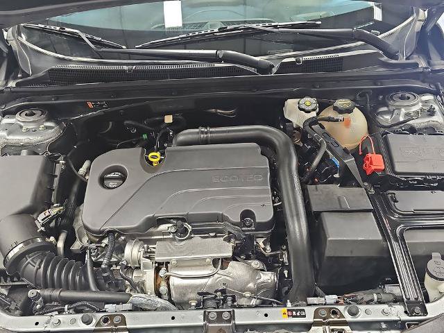Used 2024 Chevrolet Malibu LS FWD image 29