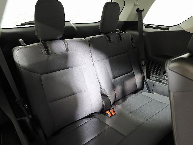 Certified 2025 Ford Explorer Active image 11