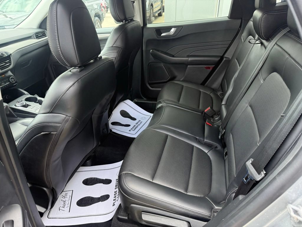 Certified 2021 Ford Escape SEL AWD/4WD image 18