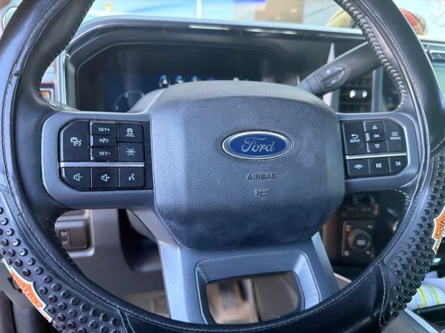 Certified 2024 Ford F250 Lariat w/ Lariat Ultimate Package AWD/4WD image 8