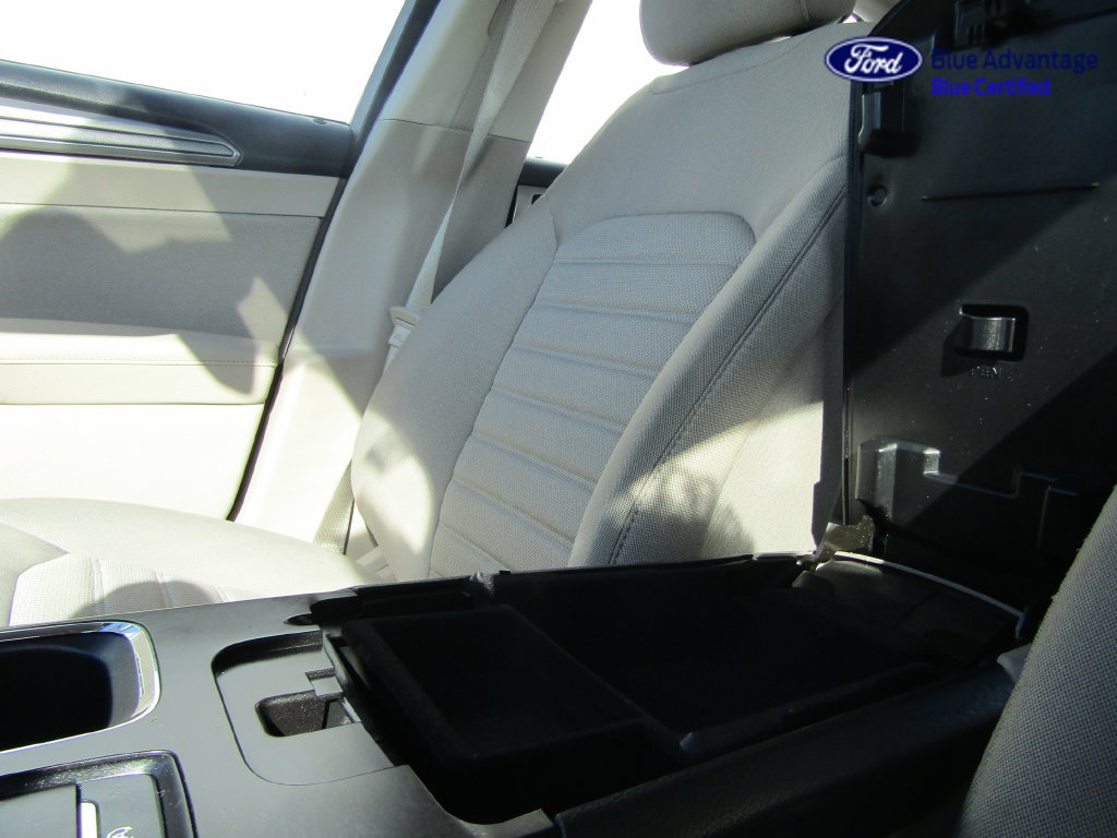 Certified 2019 Ford Fusion SE FWD image 47