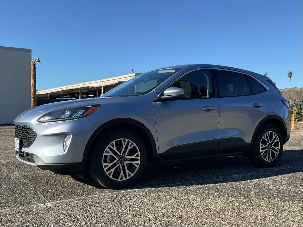 Certified 2022 Ford Escape SEL w/ Technology Package image 4