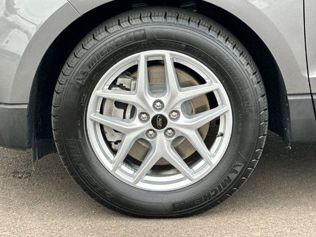 Certified 2024 Ford Edge SEL w/ Convenience Package AWD/4WD image 24