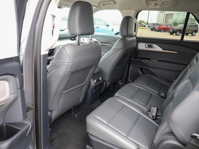 Certified 2025 Ford Explorer Active w/ Active Comfort Package AWD/4WD image 31