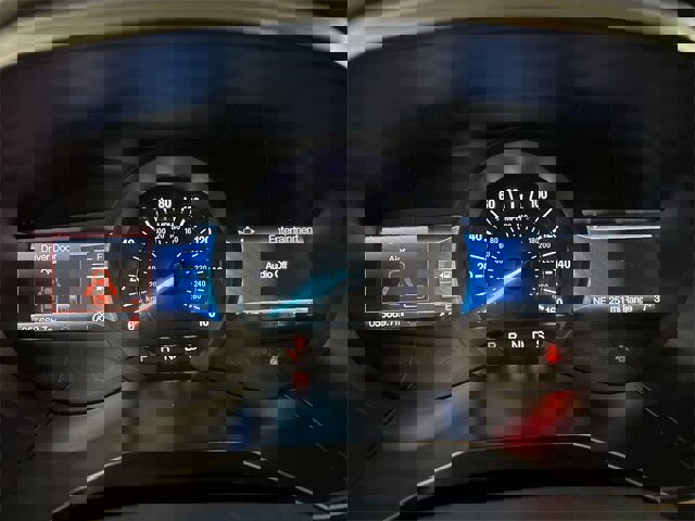 Certified 2023 Ford Edge SEL image 7