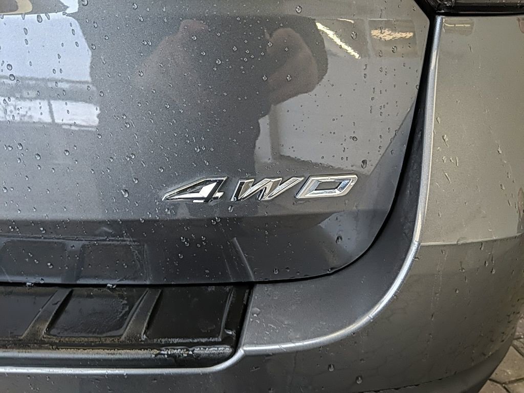 Certified 2025 Ford Explorer Active image 10