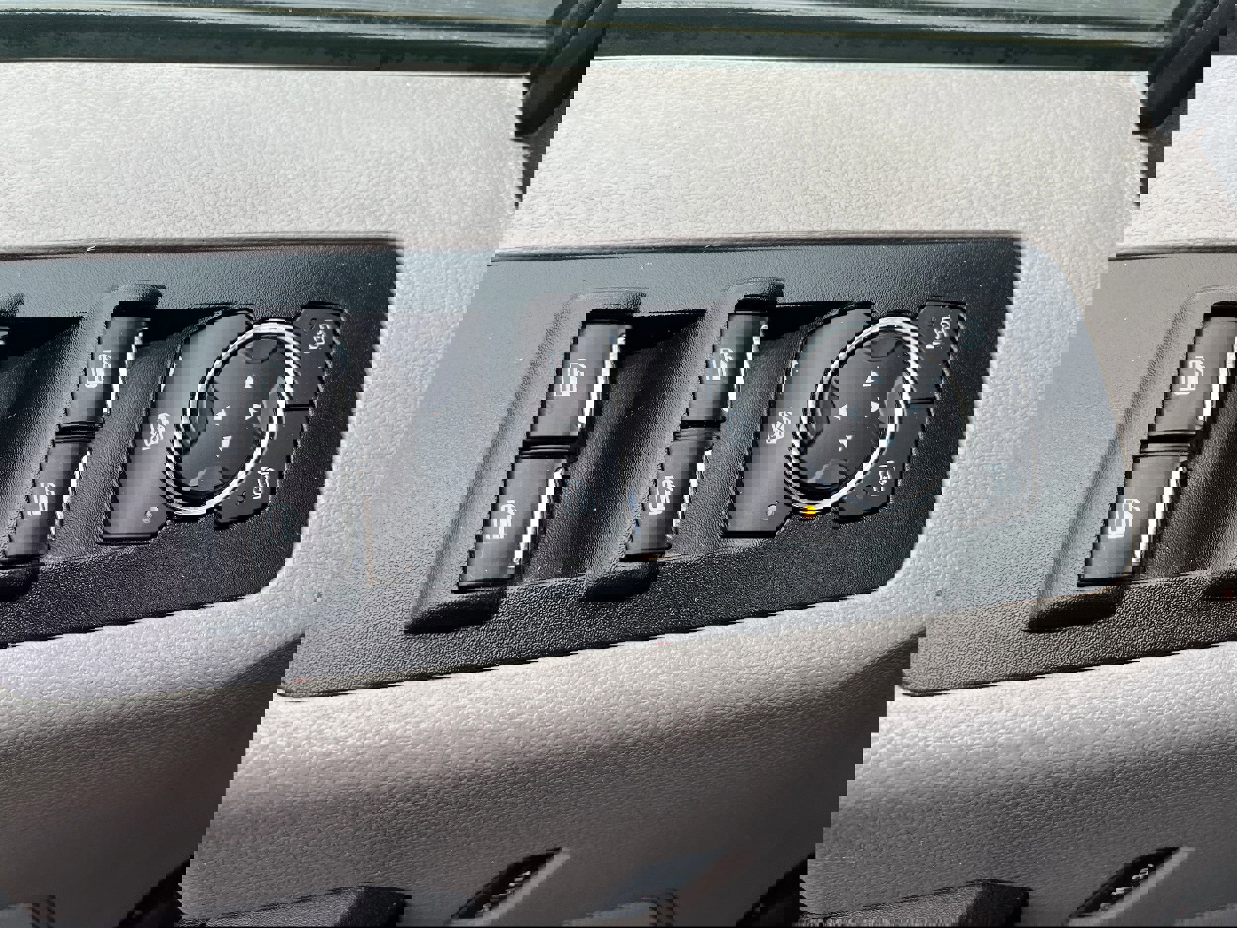 Certified 2018 Ford F150 XL w/ Equipment Group 101A Mid image 19