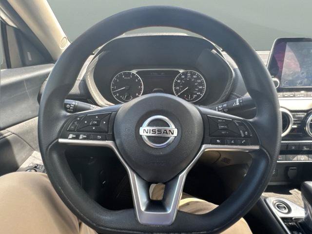 Used 2023 Nissan Sentra SV FWD image 11