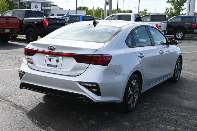 Used 2019 Kia Forte LXS FWD image 9