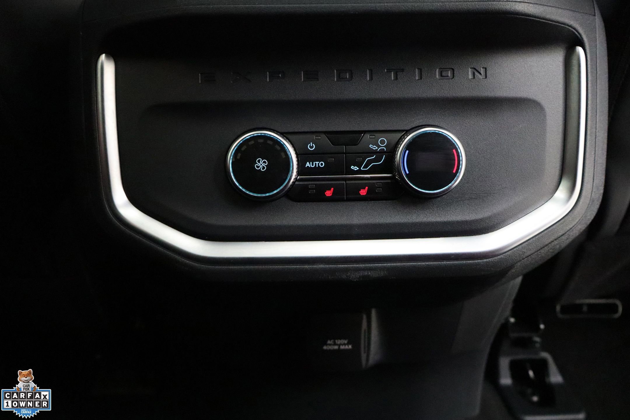 Certified 2025 Ford Expedition Max Platinum image 26