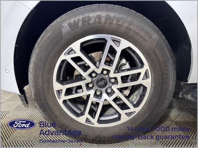 Certified 2025 Ford Expedition Active RWD image 14