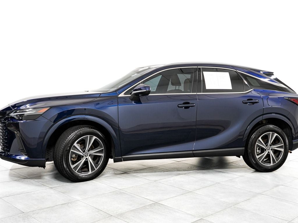 Used 2024 Lexus RX 350 Premium w/ Accessory Package AWD/4WD image 4