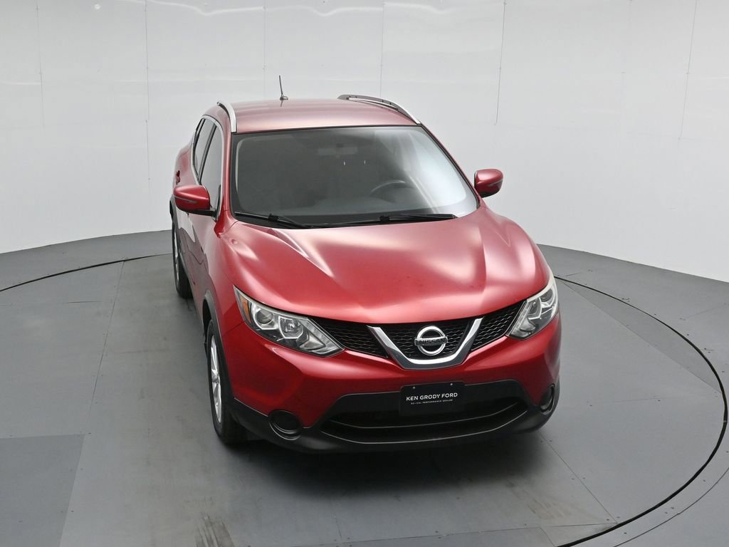 Used 2018 Nissan Rogue Sport SV image 5