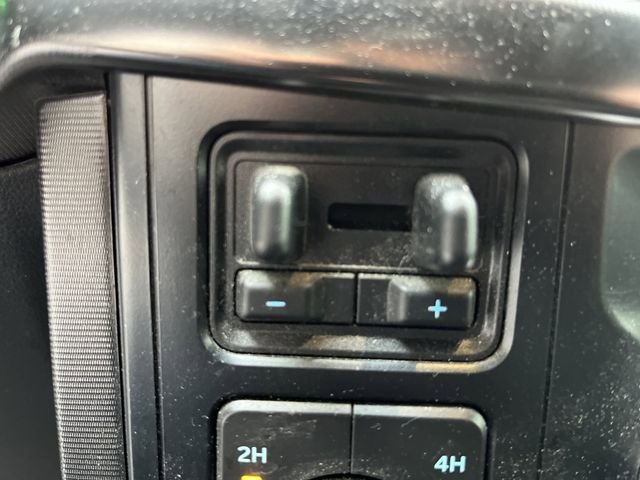 Certified 2023 Ford F150 Platinum w/ Equipment Group 701A High image 17