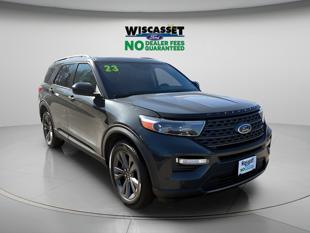 Certified 2023 Ford Explorer XLT w/ Equipment Group 202A