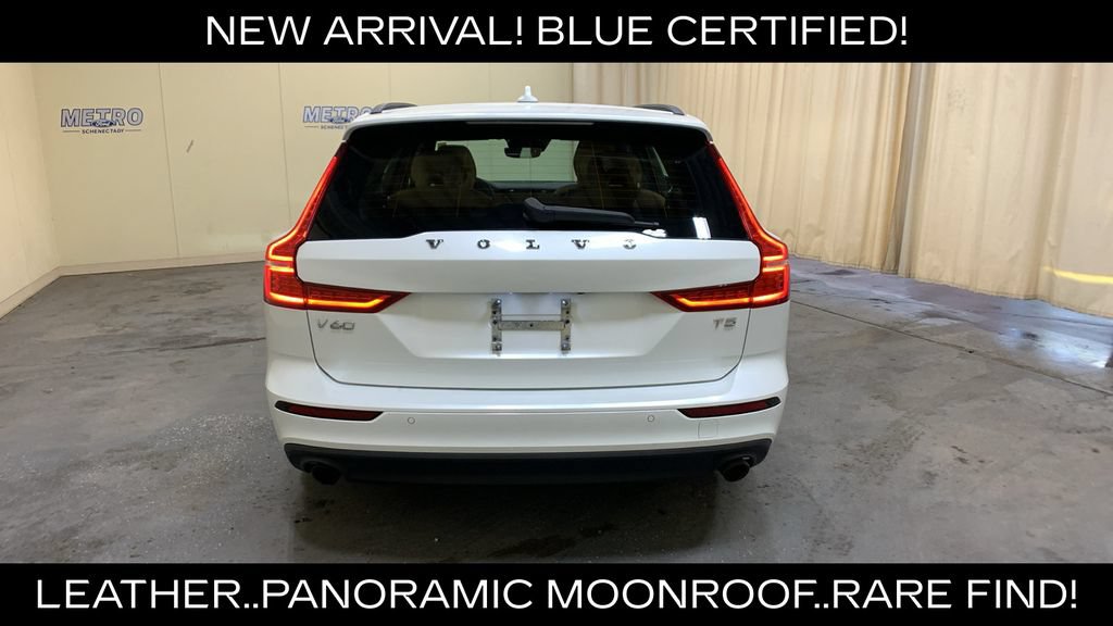 Used 2020 Volvo V60 T5 Momentum w/ Momentum Advanced Package FWD image 4