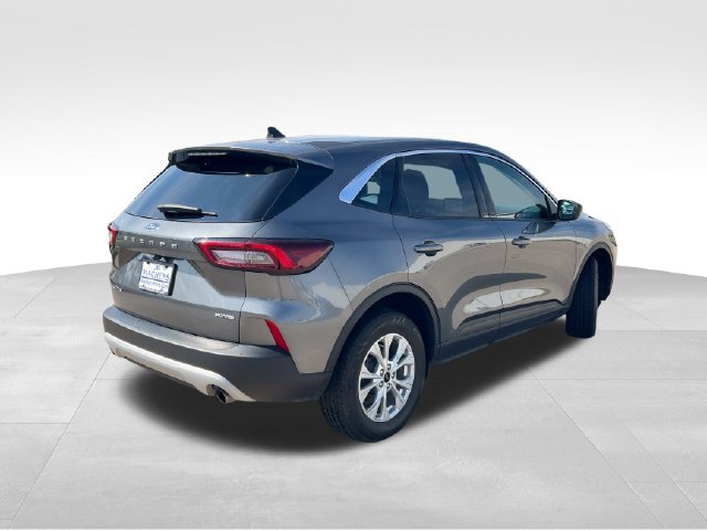 Certified 2023 Ford Escape Active AWD/4WD image 10