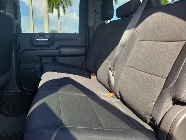 Used 2025 Chevrolet Silverado 2500 Custom w/ Custom Blackout Package AWD/4WD image 19
