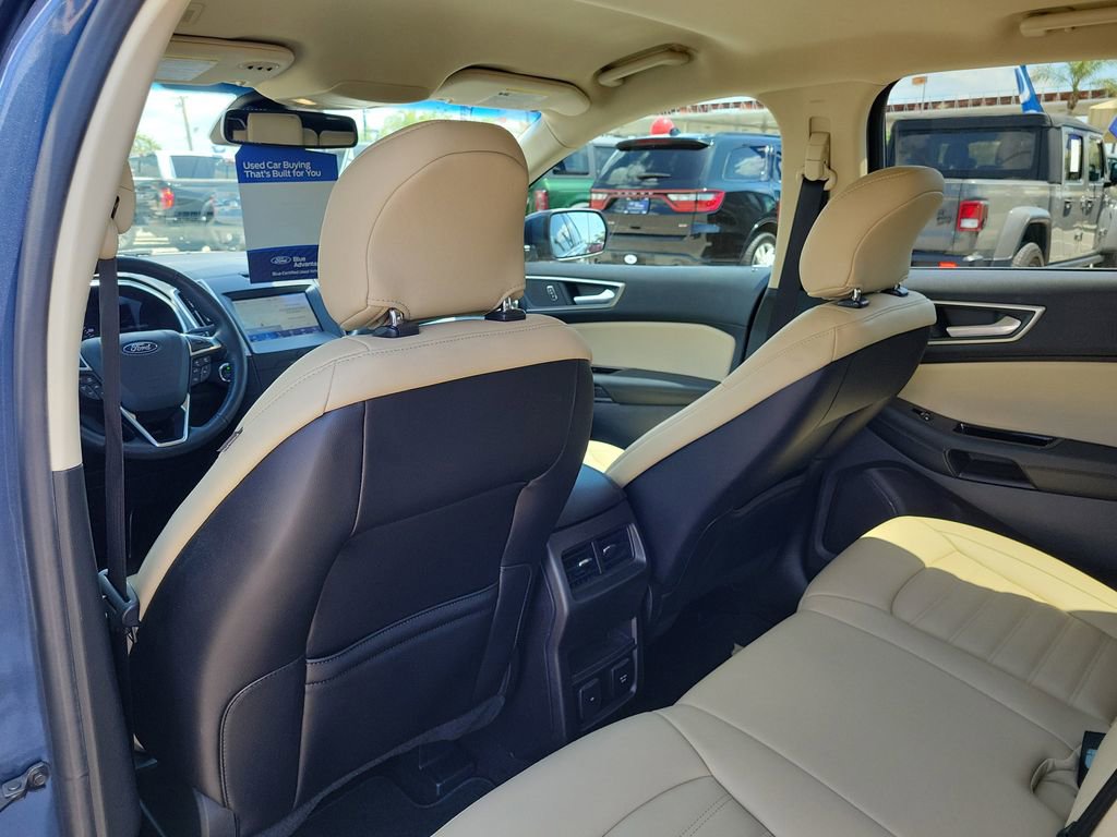 Certified 2019 Ford Edge SEL w/ Equipment Group 201A image 15