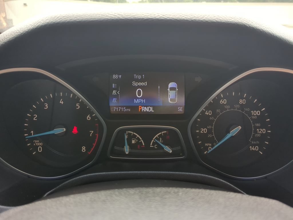 Certified 2018 Ford Focus SE FWD image 22