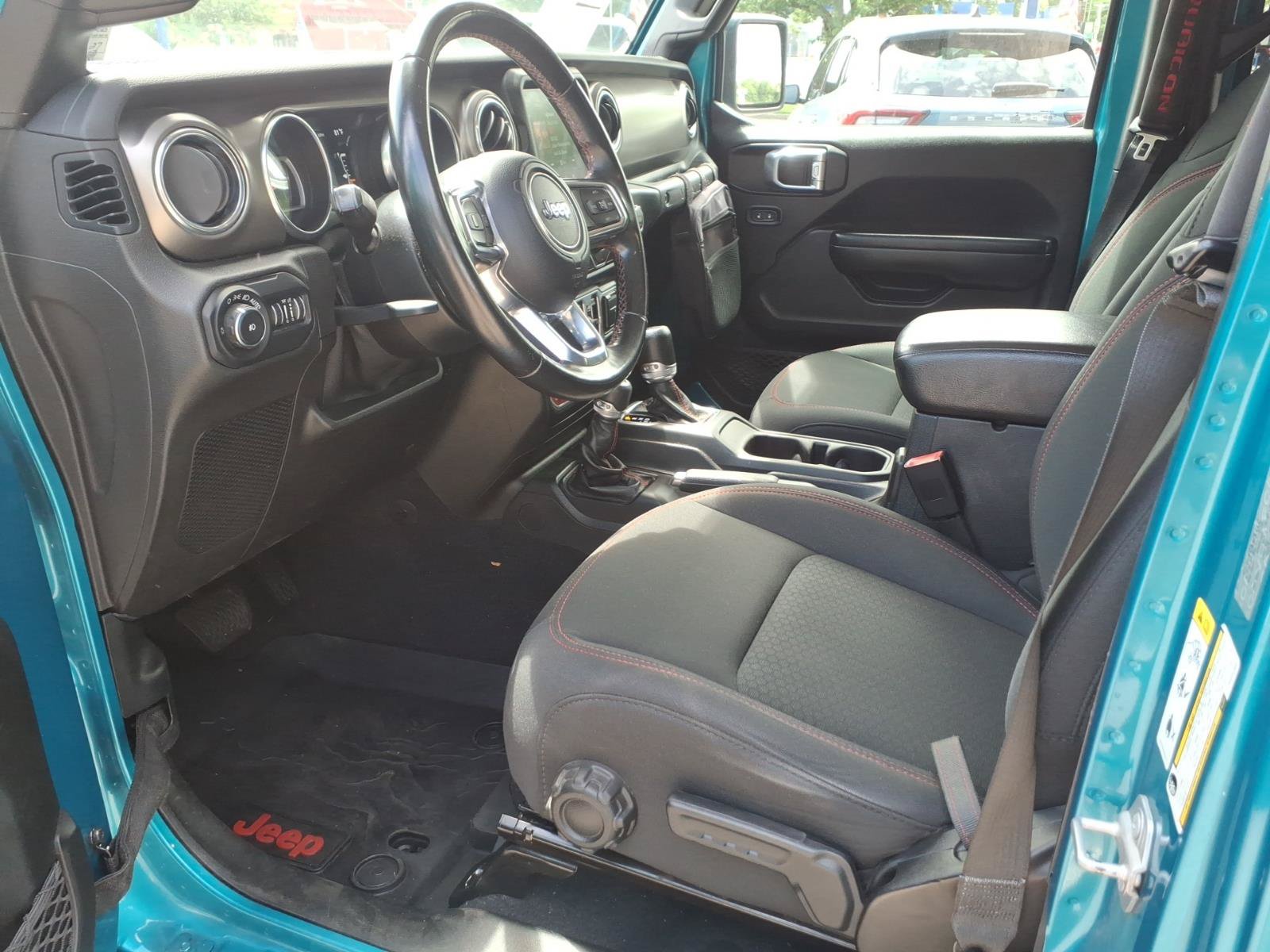 Used 2019 Jeep Wrangler Unlimited Rubicon AWD/4WD image 10