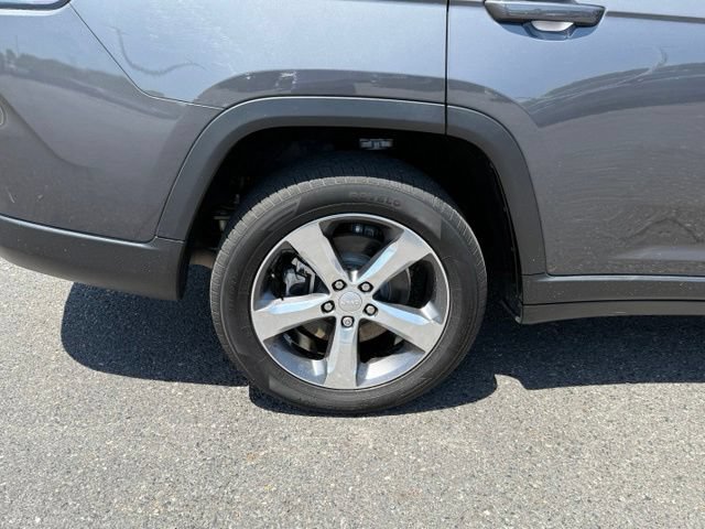 Used 2021 Jeep Grand Cherokee L Limited AWD/4WD image 7