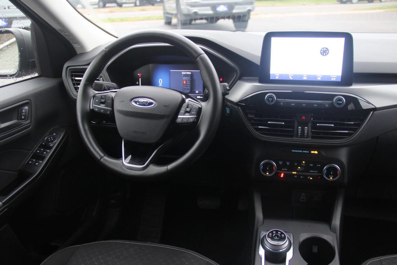 Certified 2024 Ford Escape Active image 16