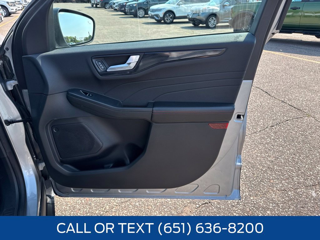 Certified 2023 Ford Escape ST-Line w/ Tech Pack #1 AWD/4WD image 36