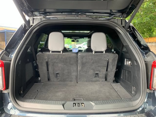 Certified 2023 Ford Explorer ST-Line w/ Class IV Trailer Tow Package AWD/4WD image 6