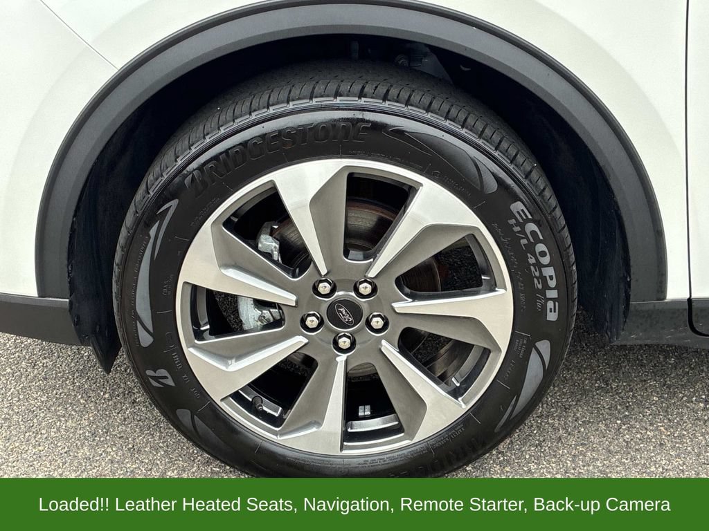 Certified 2024 Ford Escape Platinum AWD/4WD image 20
