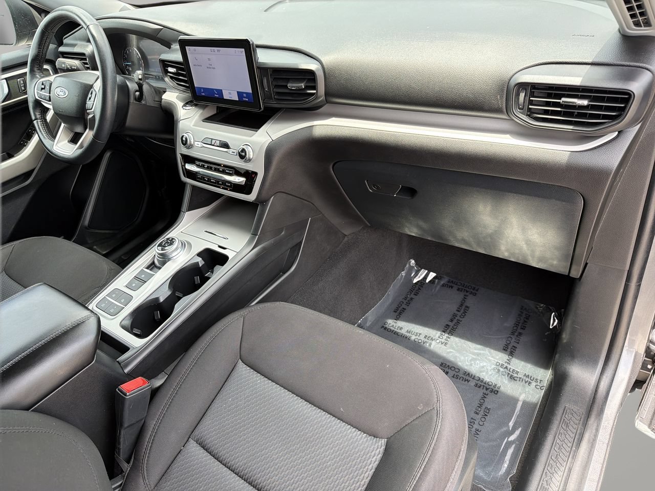 Certified 2023 Ford Explorer XLT RWD image 12