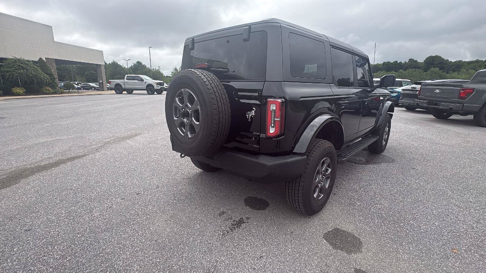 Certified 2024 Ford Bronco Outer Banks AWD/4WD image 4