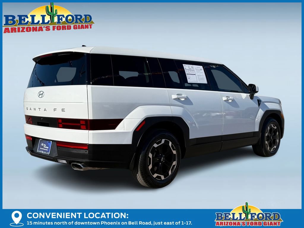 Used 2025 Hyundai Santa Fe SE image 3