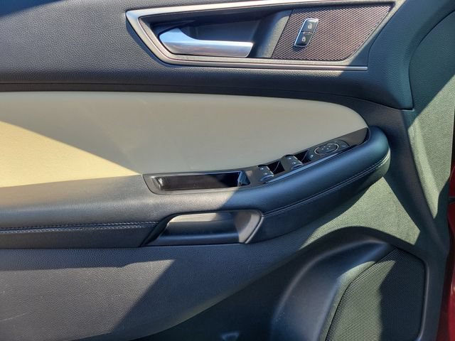 Certified 2017 Ford Edge SEL w/ Equipment Group 201A FWD image 22