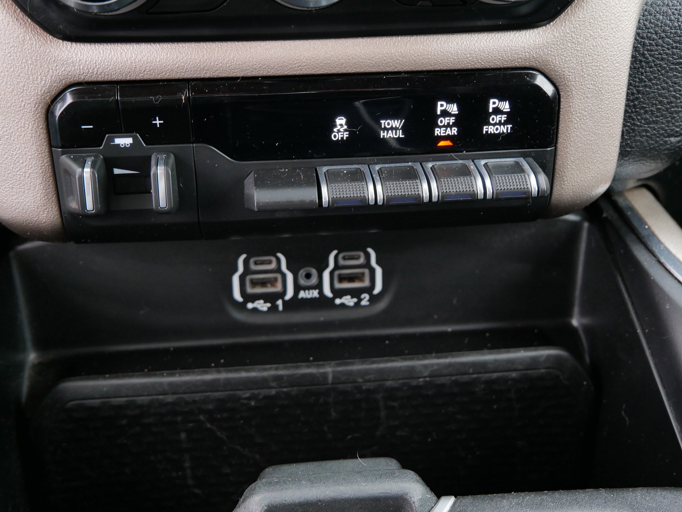 Used 2020 RAM 1500 Laramie AWD/4WD image 33