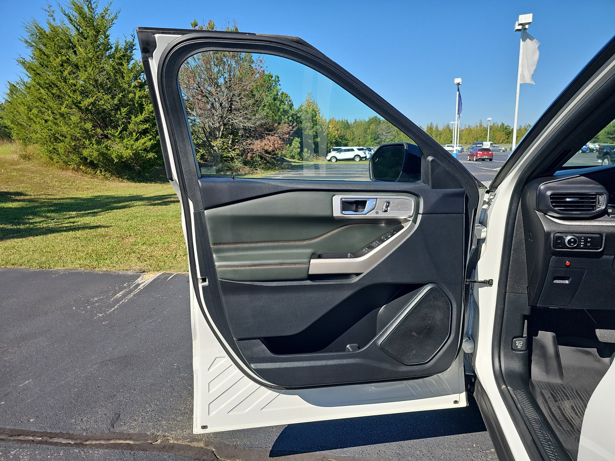 Certified 2023 Ford Explorer Timberline w/ Timberline Technology Package AWD/4WD image 19